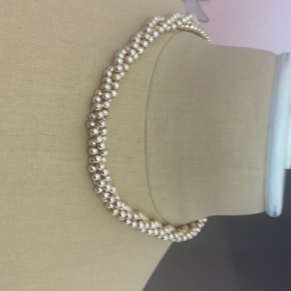 Silver beaded chocker necklace